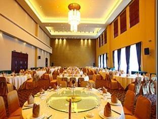Qingdao Golden Mountain Resort Hotel Bagian luar foto